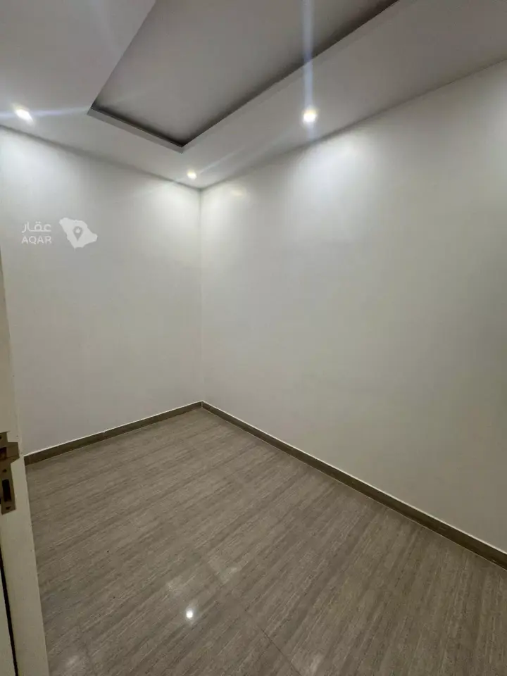 4 bedroom villa in Al Rimal, Riyadh 9