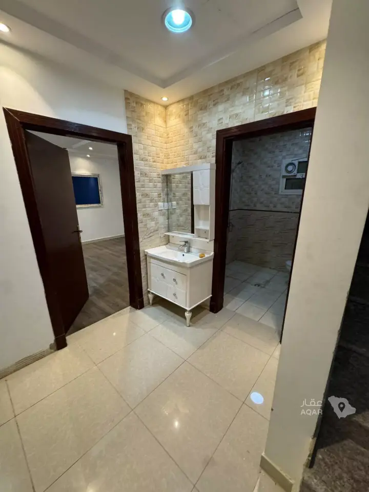 3 bedroom villa in Tuwaiq, Riyadh 19
