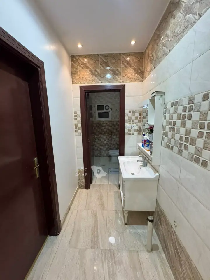 3 bedroom villa in Tuwaiq, Riyadh 13