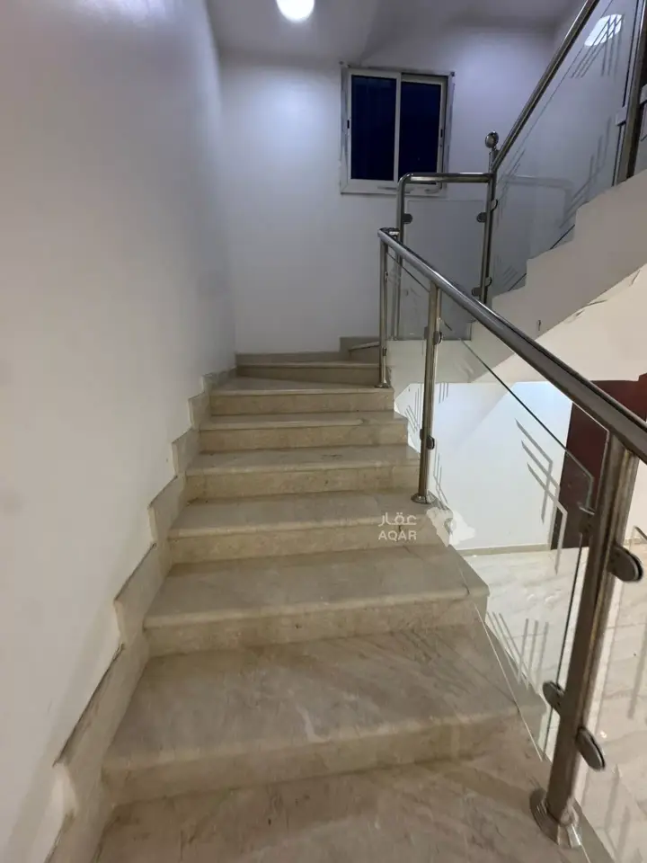 3 bedroom villa in Tuwaiq, Riyadh 9