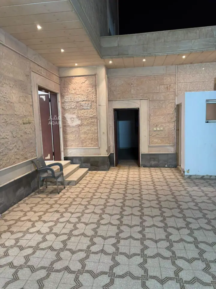 3 bedroom villa in Tuwaiq, Riyadh 18