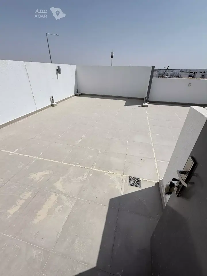 4 bedroom villa in Al Aridh, Riyadh 9