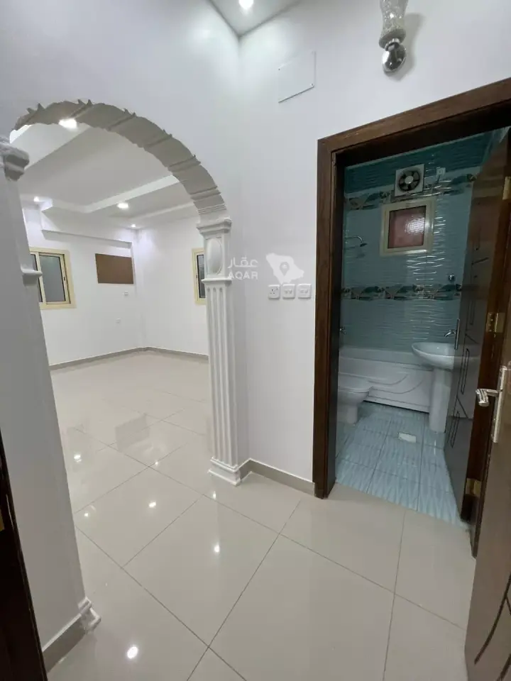 4 bedroom apartment in Al Wisam, Taif 3