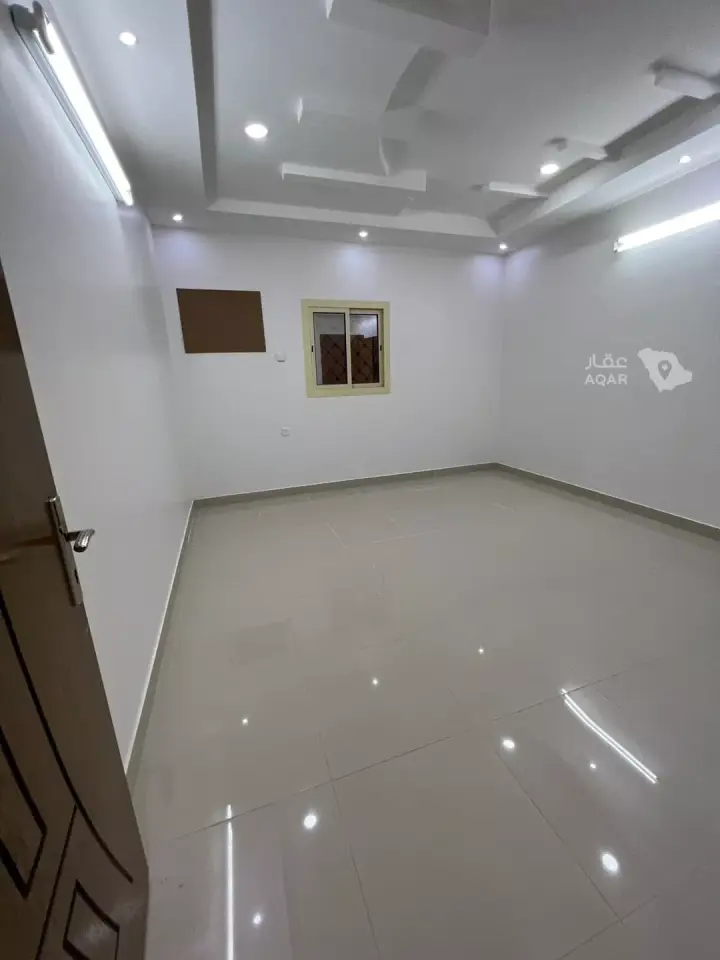 4 bedroom apartment in Al Wisam, Taif 5