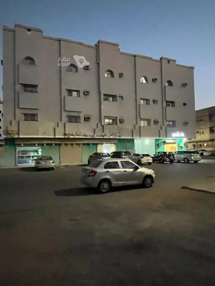 21 bedroom building in Al Rayah, Madinah 2
