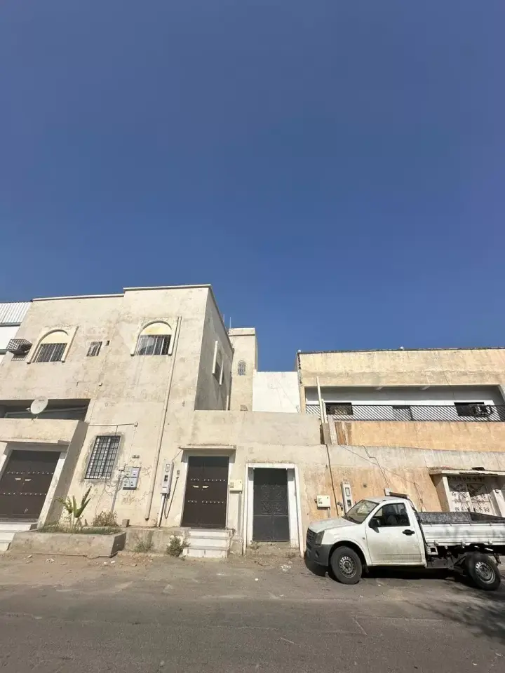 عقار 17 غرف في ام سرور، خميس مشيط 13