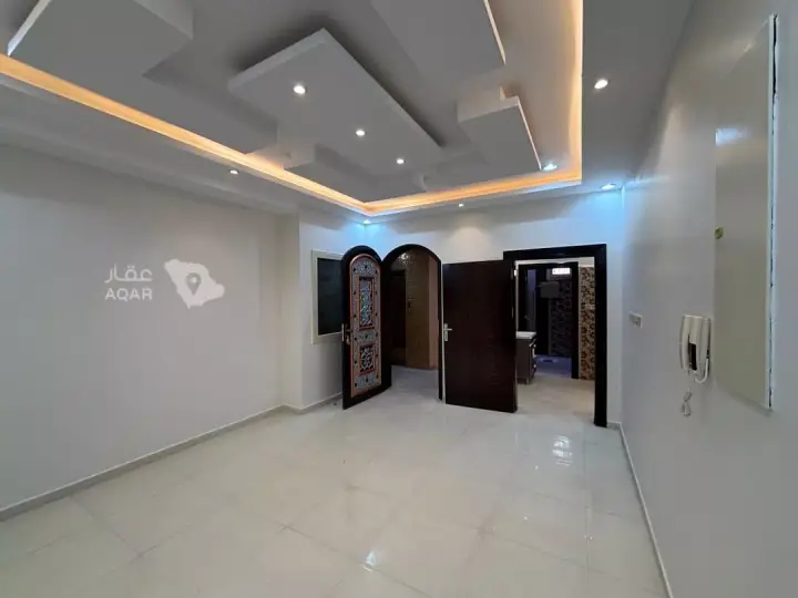 4 bedroom apartment in Al Suwaflah, Hail 7