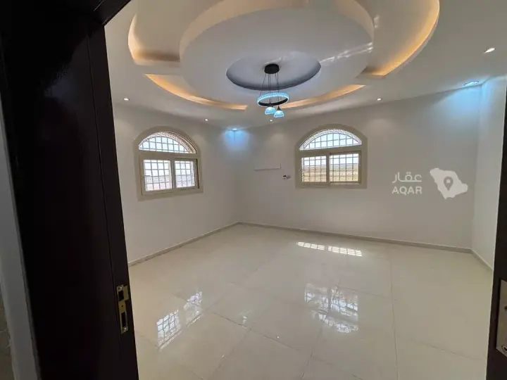 4 bedroom apartment in Al Suwaflah, Hail 8