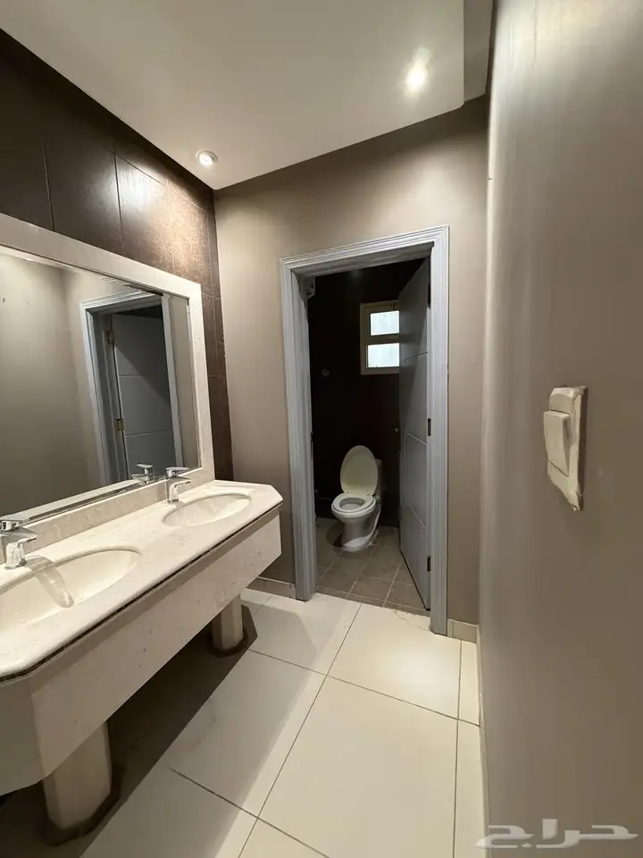 4 bedroom apartment in Hittin, Riyadh 6