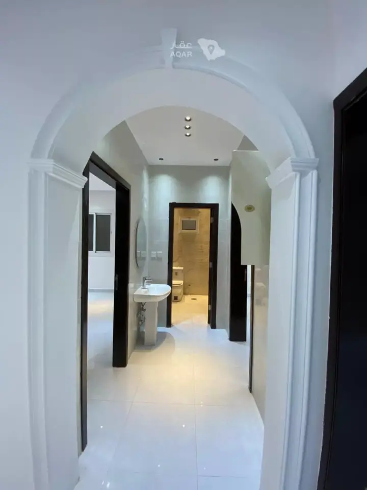 4 bedroom apartment in Ar Riyadh, Jeddah 4
