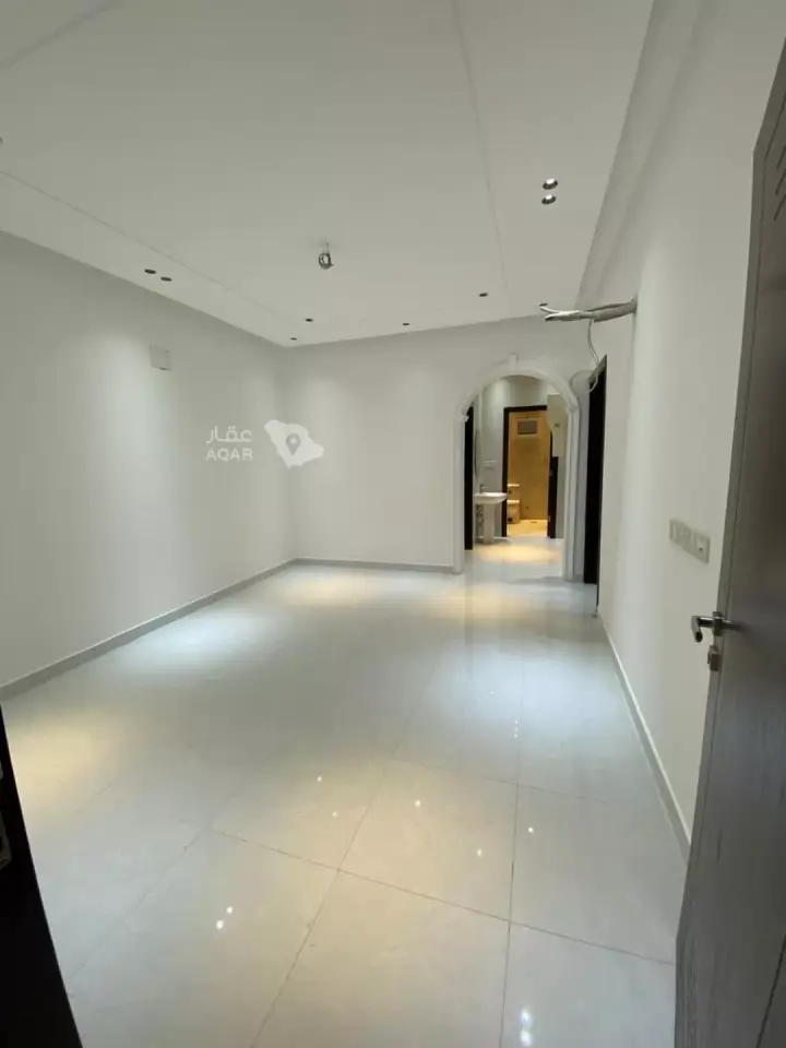 4 bedroom apartment in Ar Riyadh, Jeddah 3