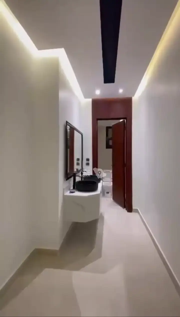 3 bedroom apartment in Dhahrat Laban, Riyadh 5