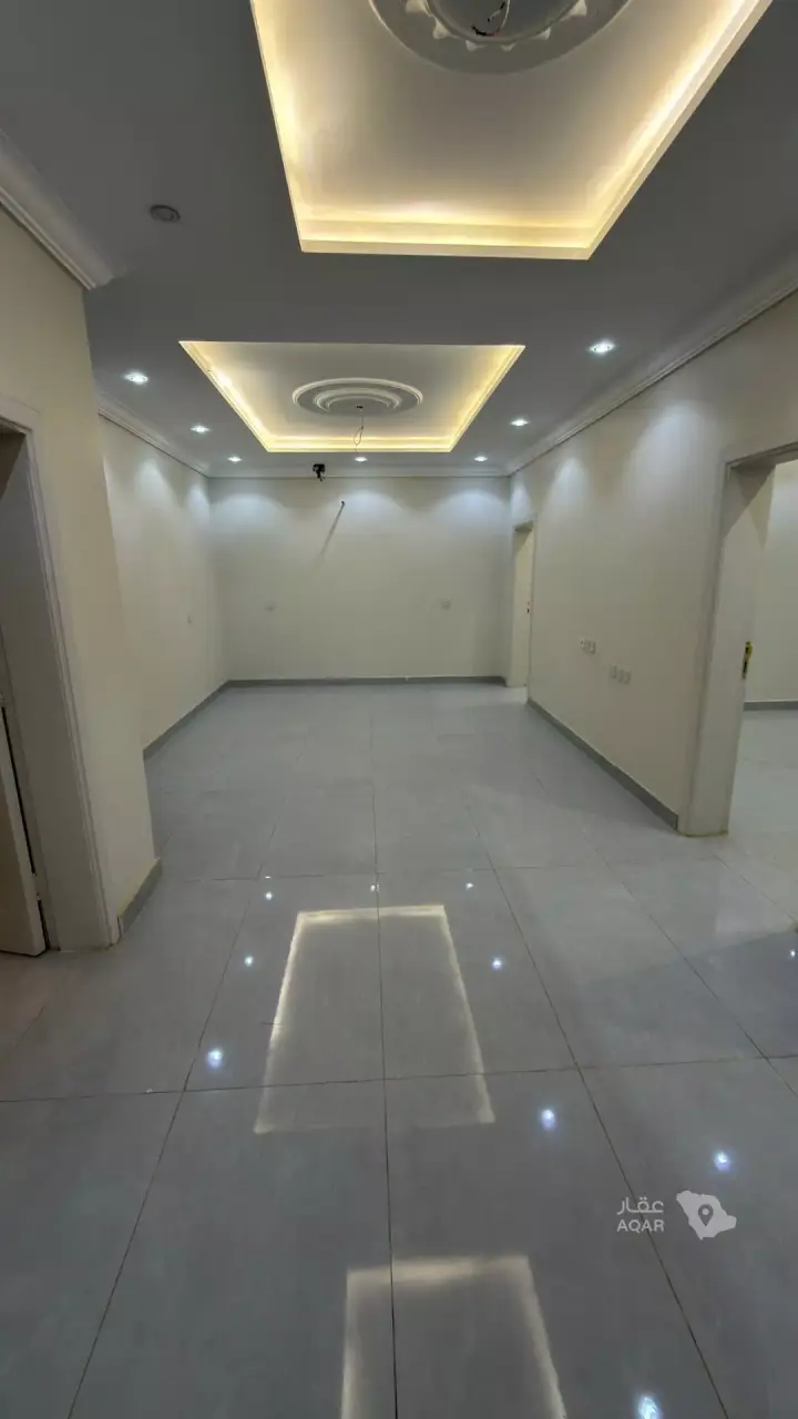 4 bedroom apartment in Al Sanabel, Jeddah 3