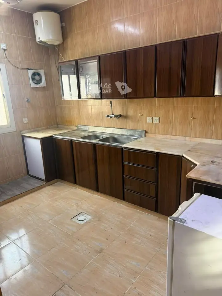 2 bedroom apartment in Ar Rassaas, Khamis Mushait 3