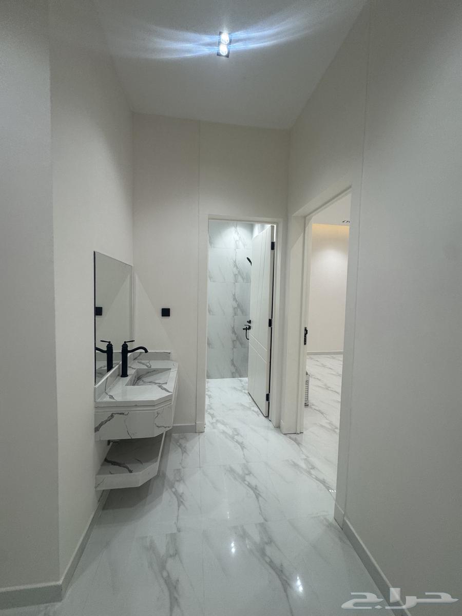 6 bedroom apartment in Al Zahrah, Riyadh 4