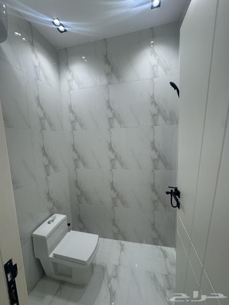 6 bedroom apartment in Al Zahrah, Riyadh 8