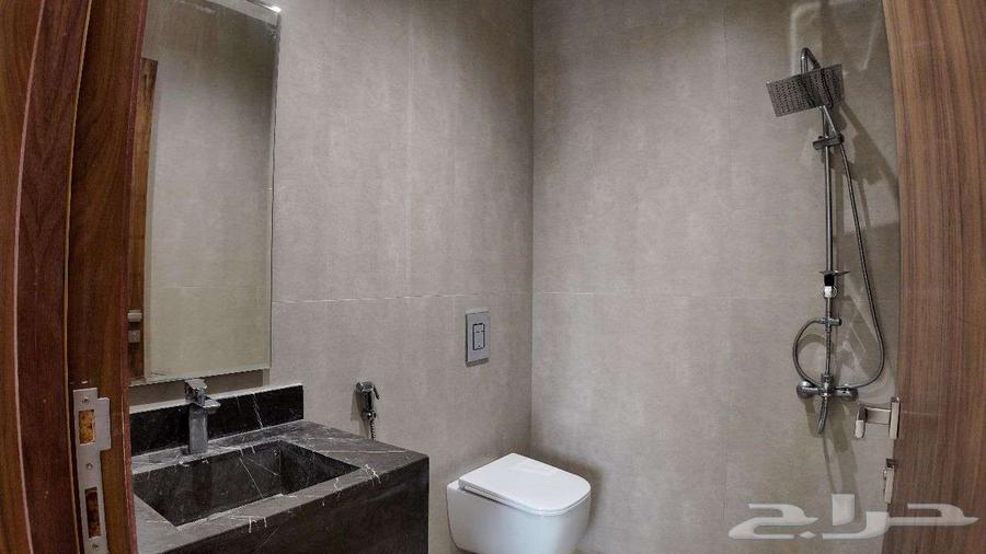 4 bedroom apartment in Al Yarmouk 14