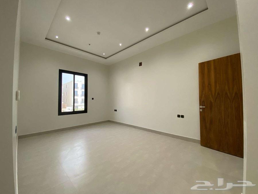 4 bedroom apartment in Al Yarmouk 6