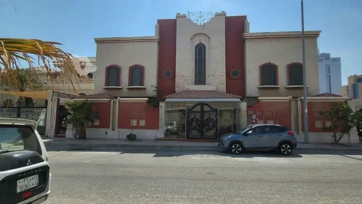2 bedroom apartment in Al Qashlah, Eastern Province 16
