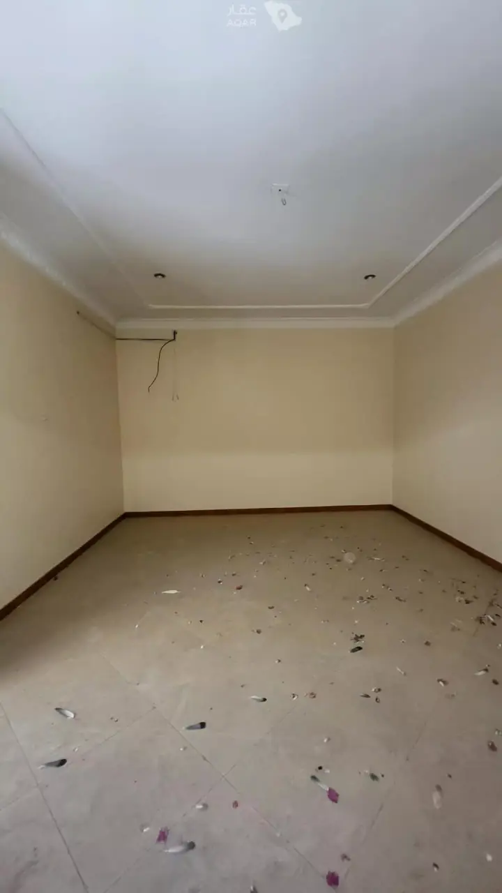 2 bedroom apartment in Al Qashlah, Eastern Province 3