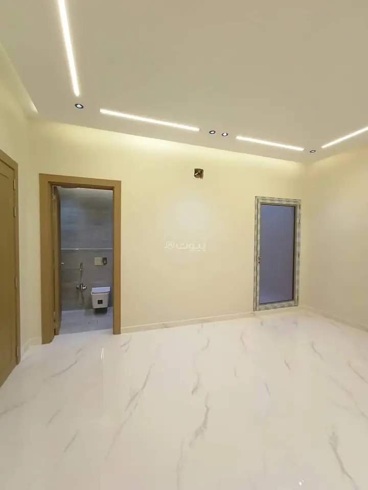5 bedroom villa in Al Yarmouk, Riyadh 7