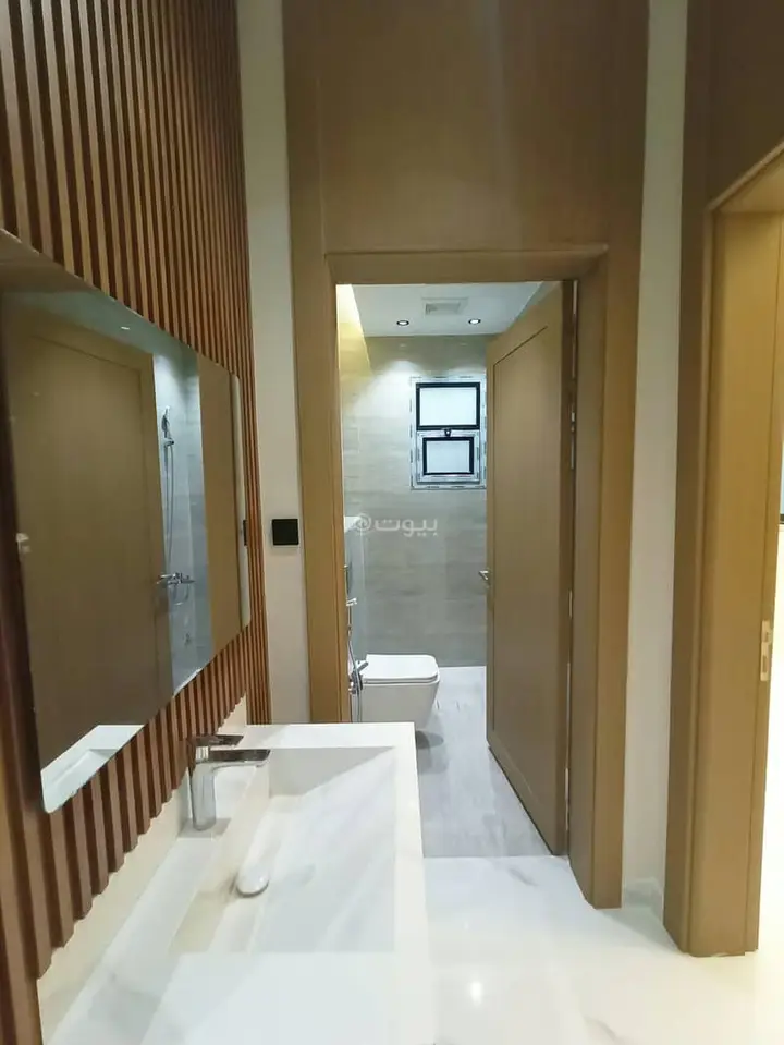 5 bedroom villa in Al Yarmouk, Riyadh 9