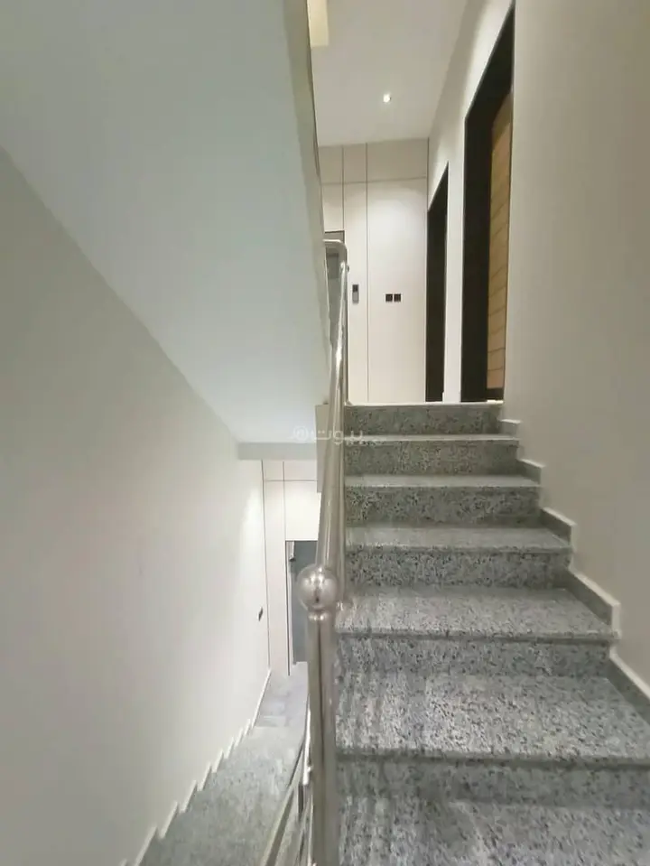 5 bedroom villa in Al Yarmouk, Riyadh 16