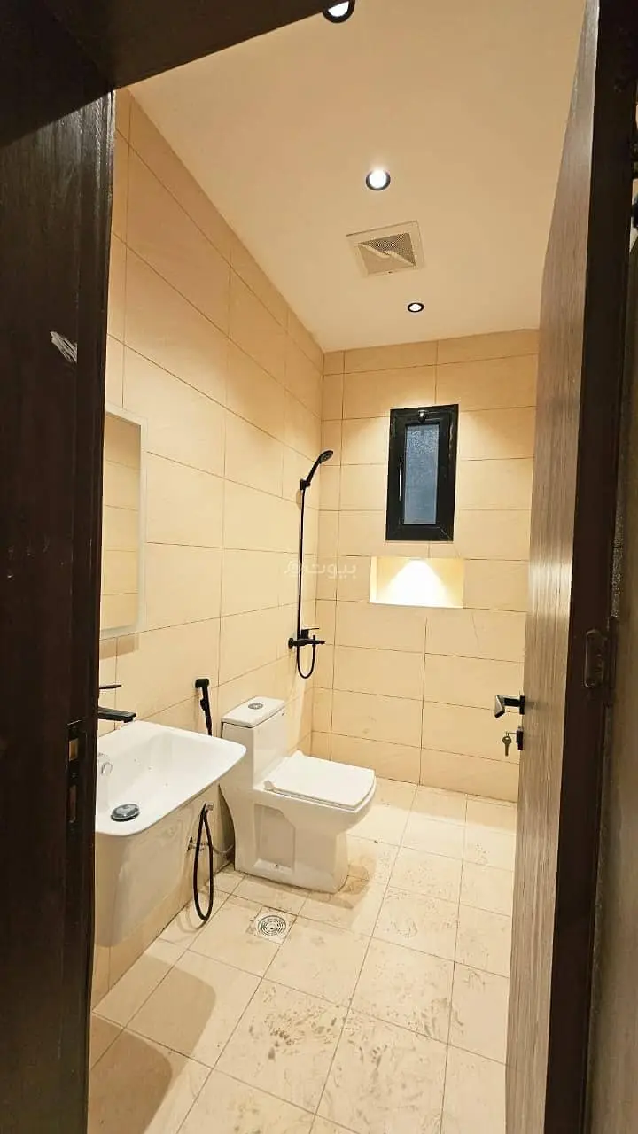 3 bedroom apartment in Ar Rayan, Jeddah 5