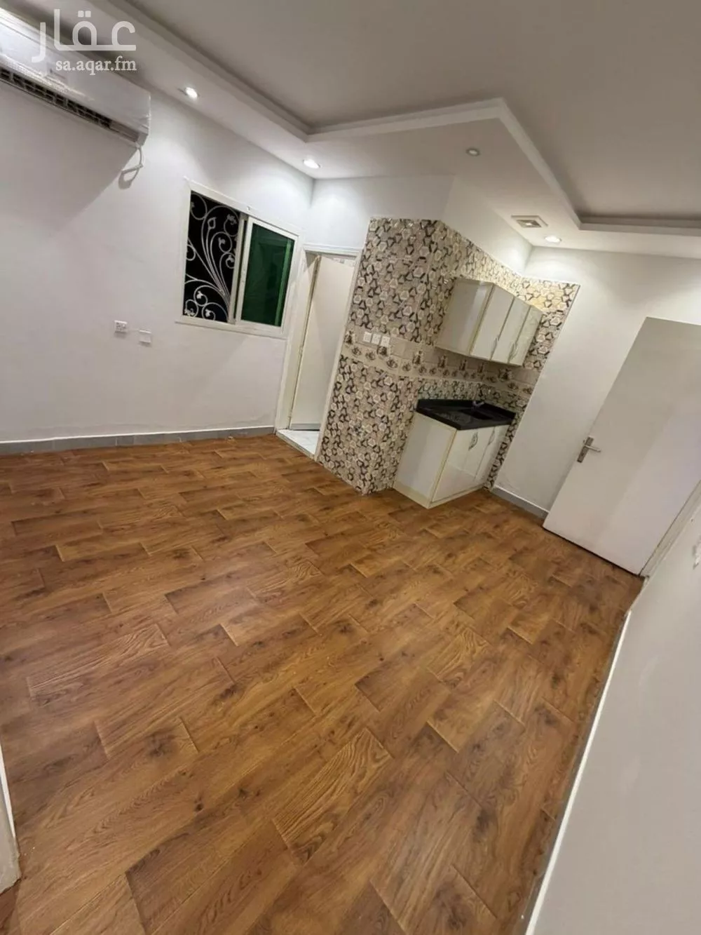2 bedroom apartment in Al Falah 2