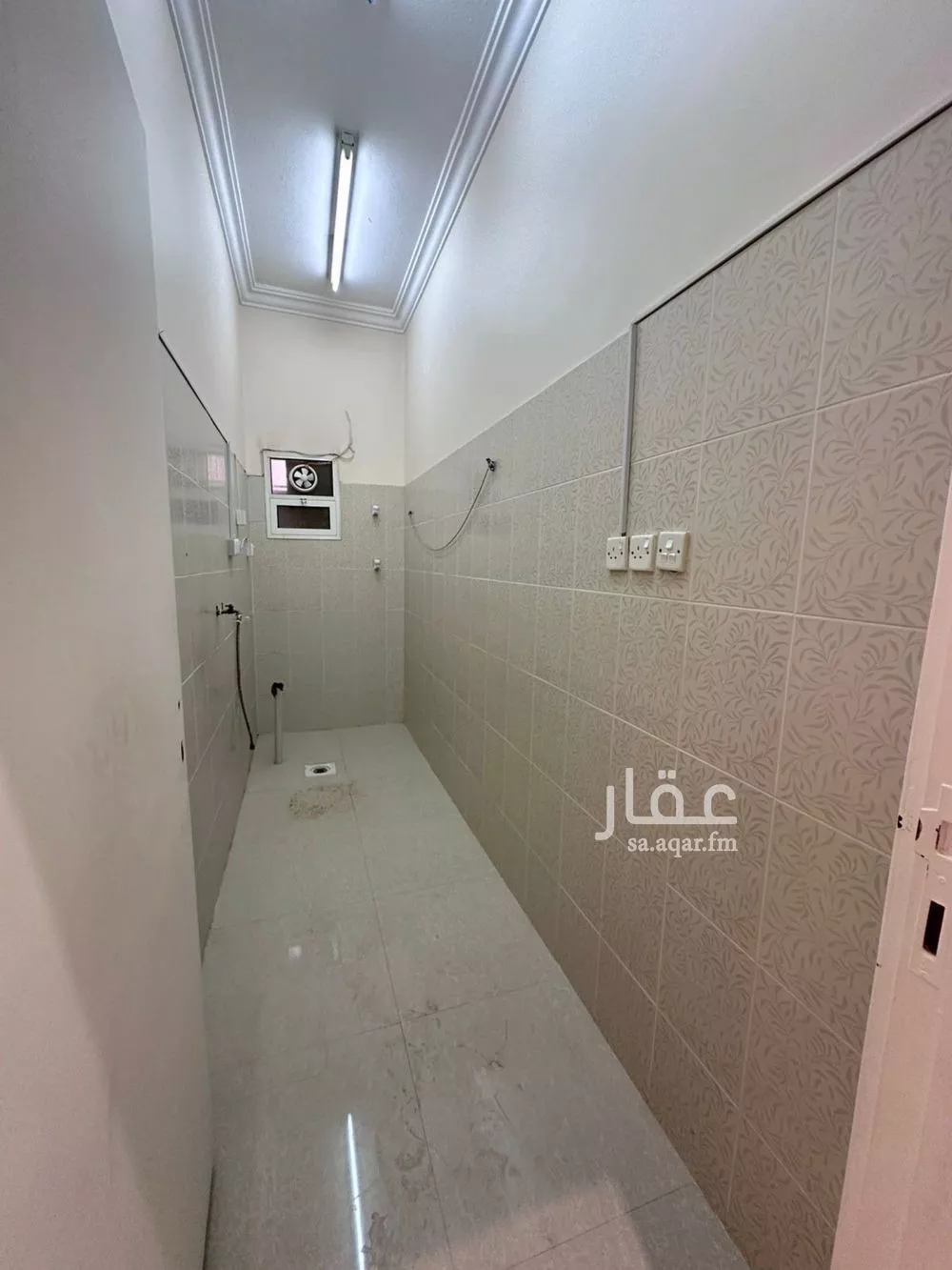 3 bedroom floor in Al Yarmouk 9