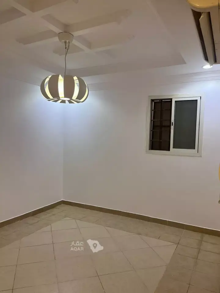 4 bedroom apartment in Granada, Riyadh