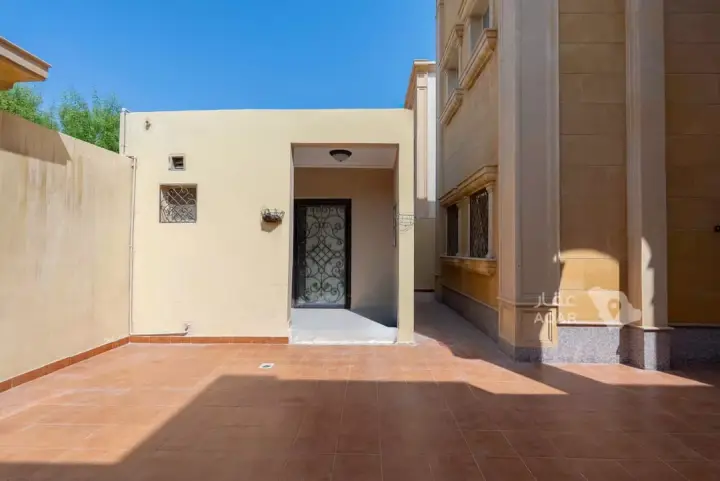 فيلا 4 غرف في الراكة الجنوبية، الخبر 2
