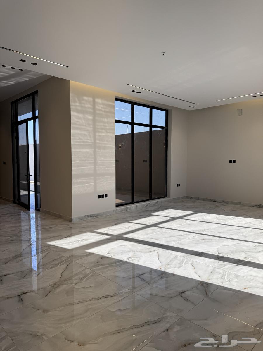 5 bedroom villa in Qasr Al Khaleej, Eastern Province 10