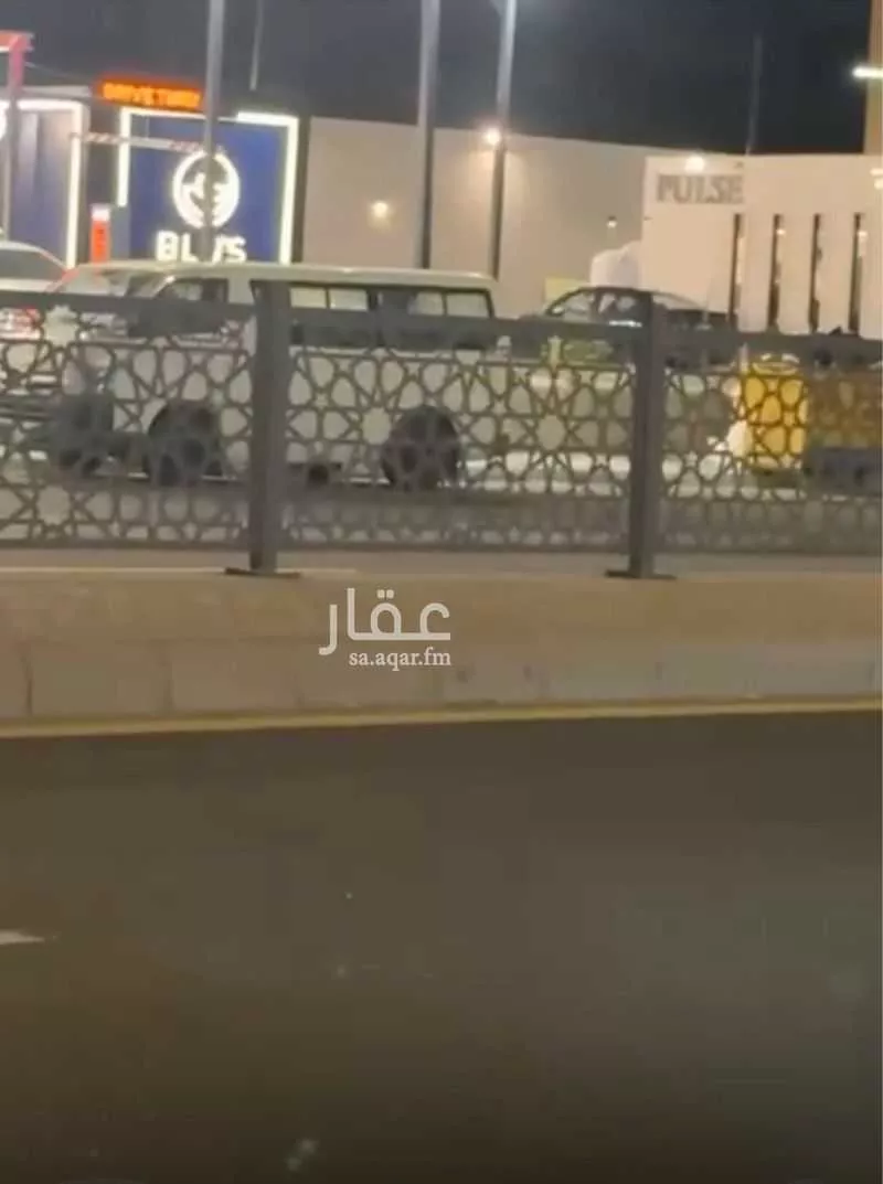 عمارة 750 م² في الملك فهد 3