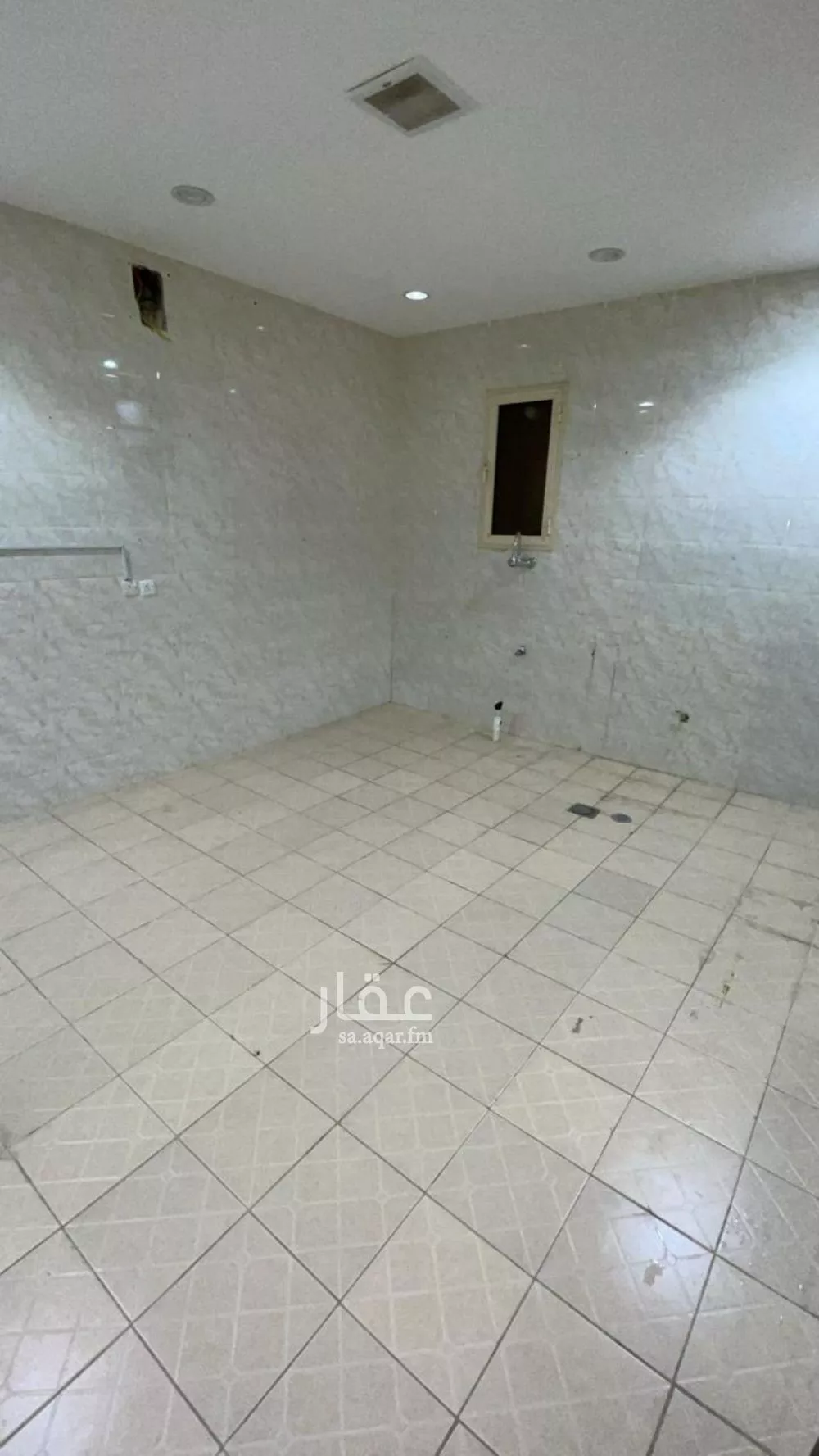 دور 3 غرف في العارض 3