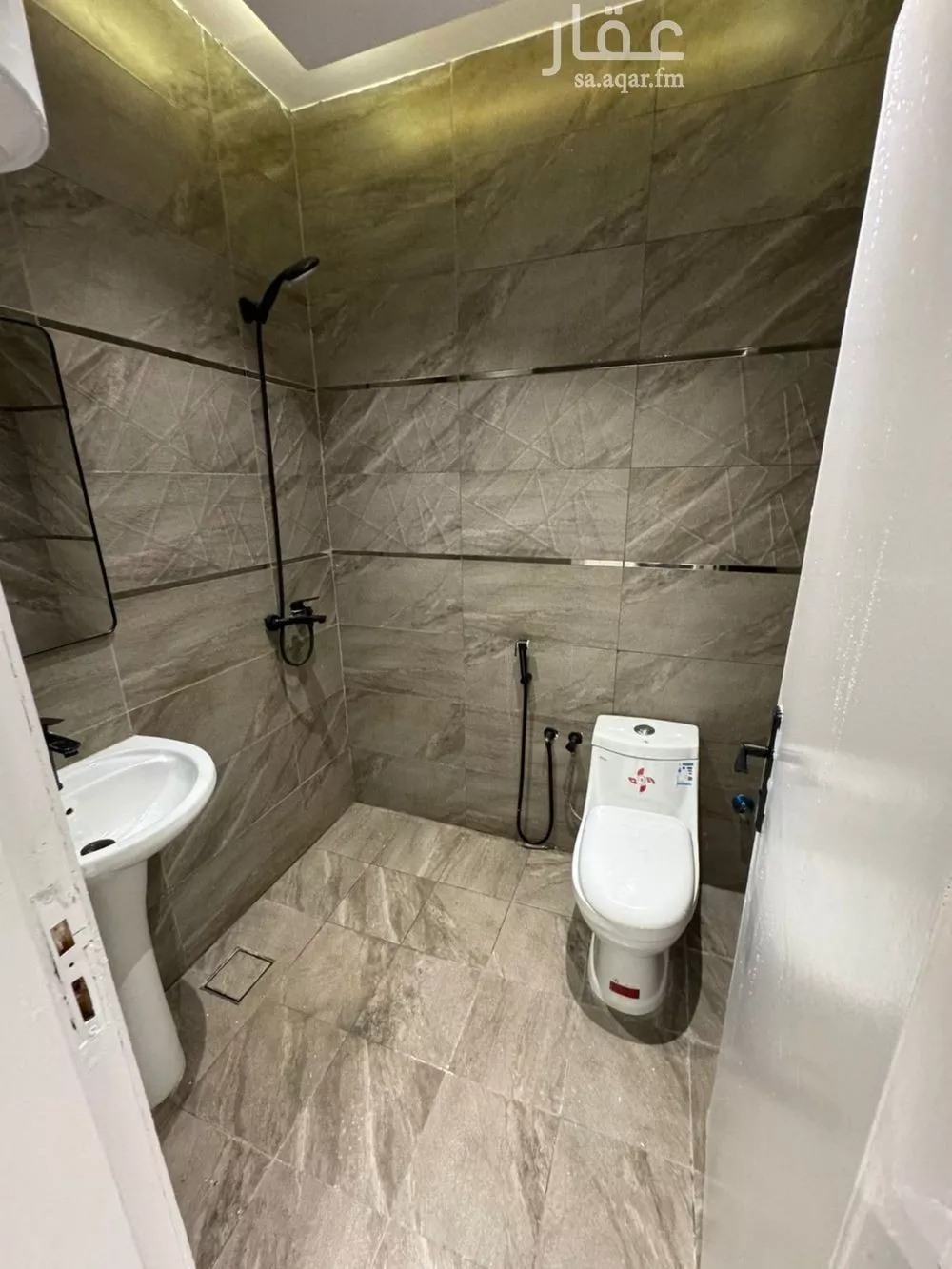 1 bedroom apartment in Al Malqa 3