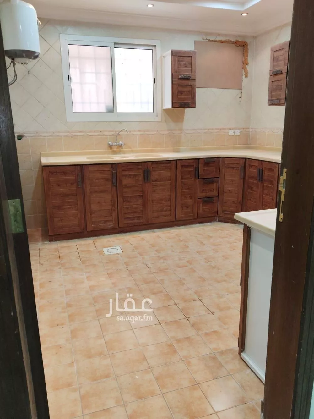 3 bedroom apartment in Al Hazm 5