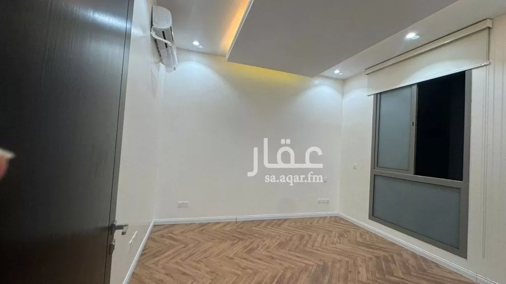 فيلا 7 غرف في الياسمين 3