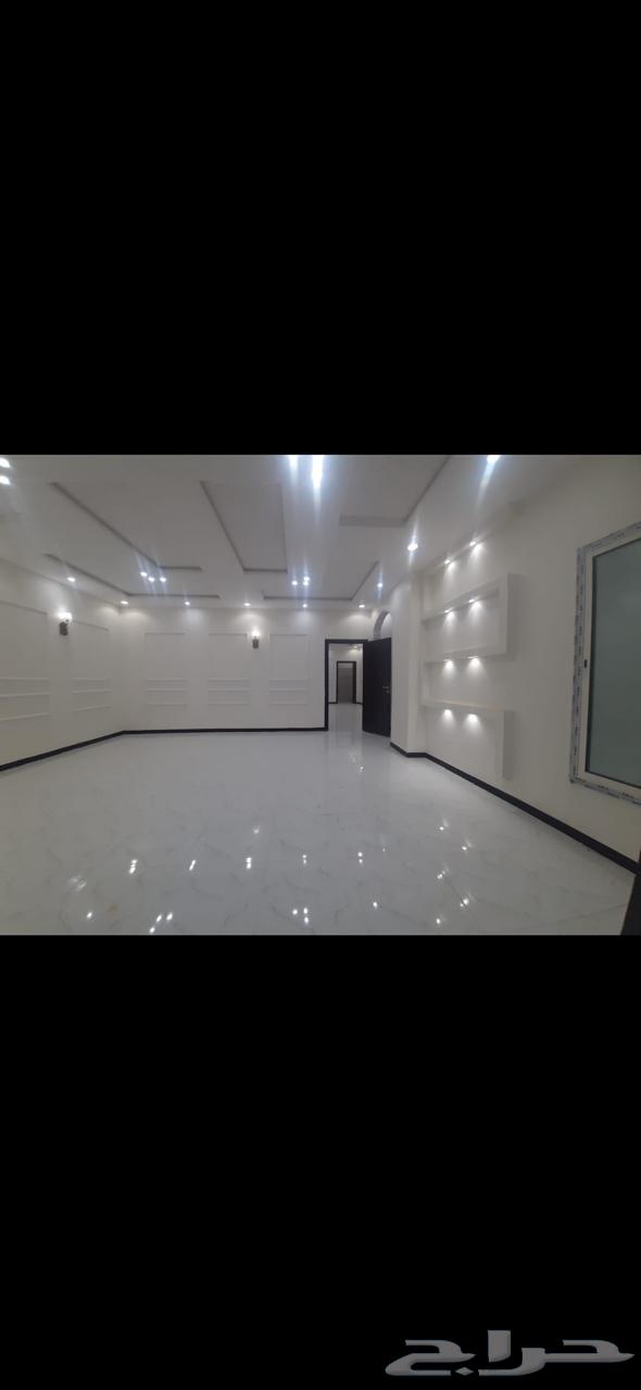 فيلا 9 غرف في طويق 15