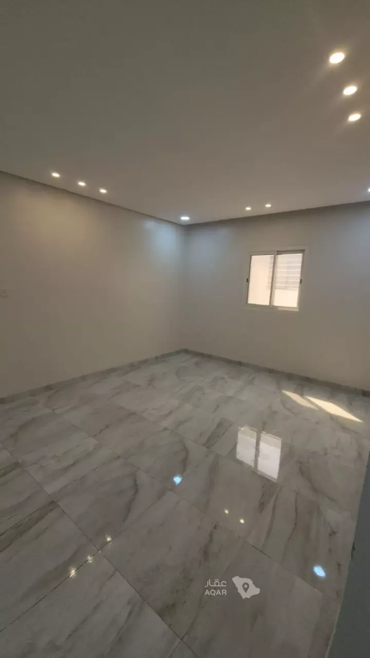 30 bedroom building in Abu Maan, Eastern Province 11