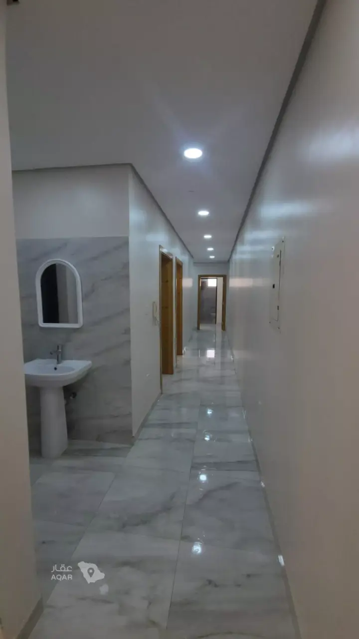 30 bedroom building in Abu Maan, Eastern Province 2
