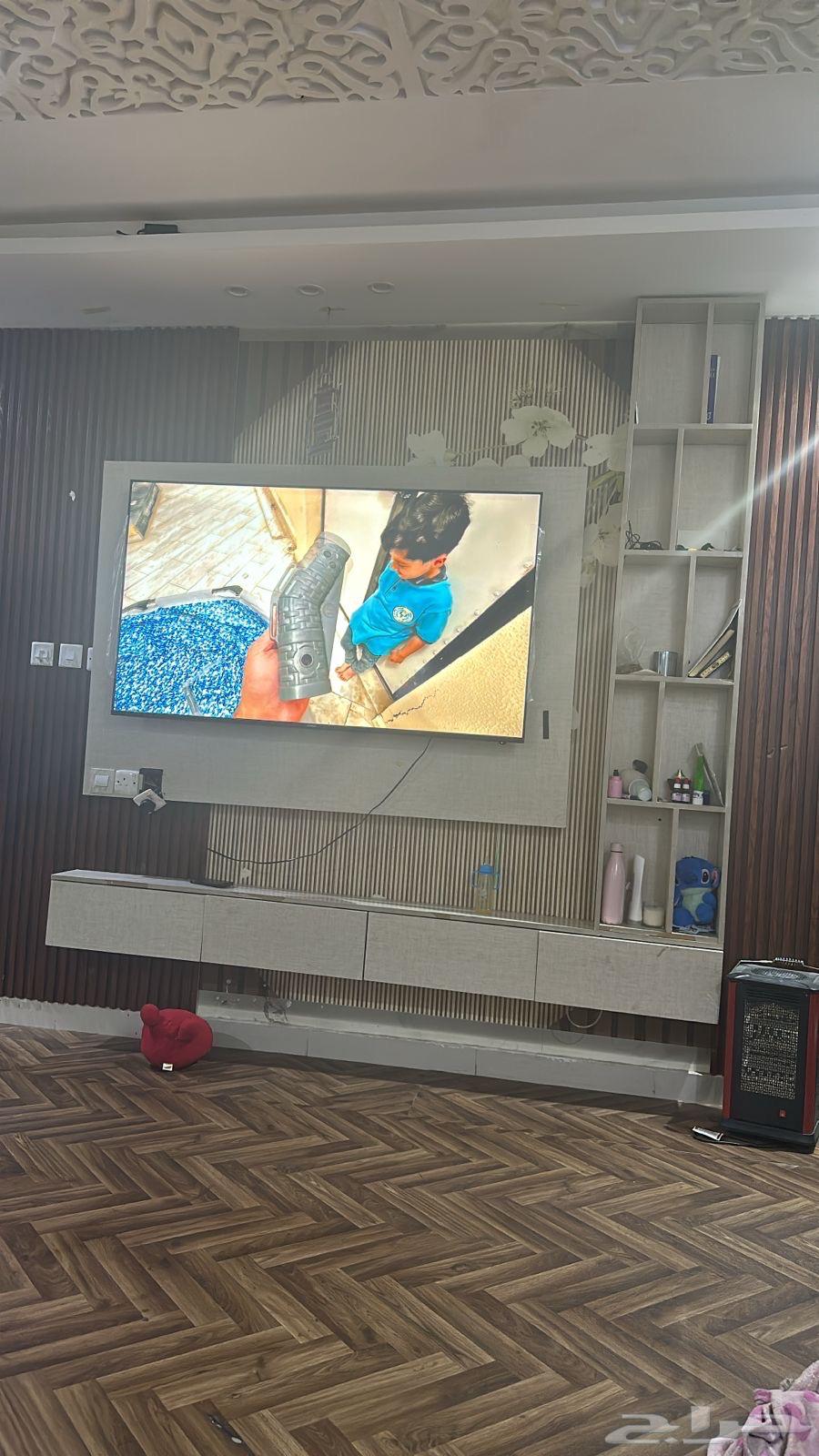 6 bedroom villa in Al Aziziyah 7