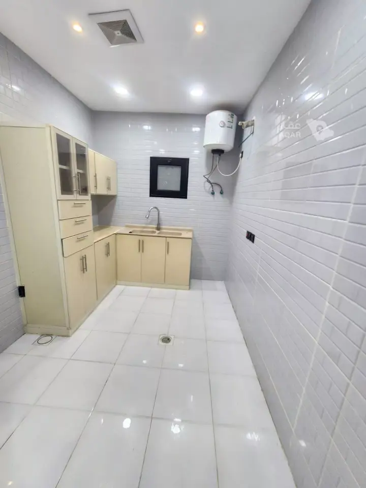 24 bedroom building in Tebah Subdivision, Eastern Province 8