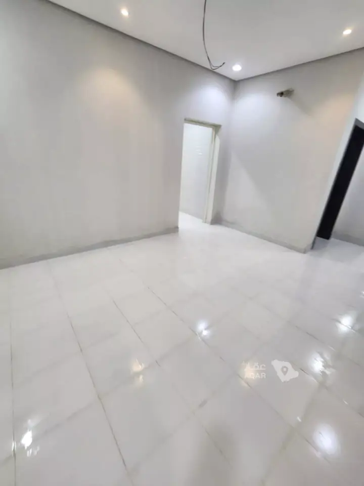 24 bedroom building in Tebah Subdivision, Eastern Province 5