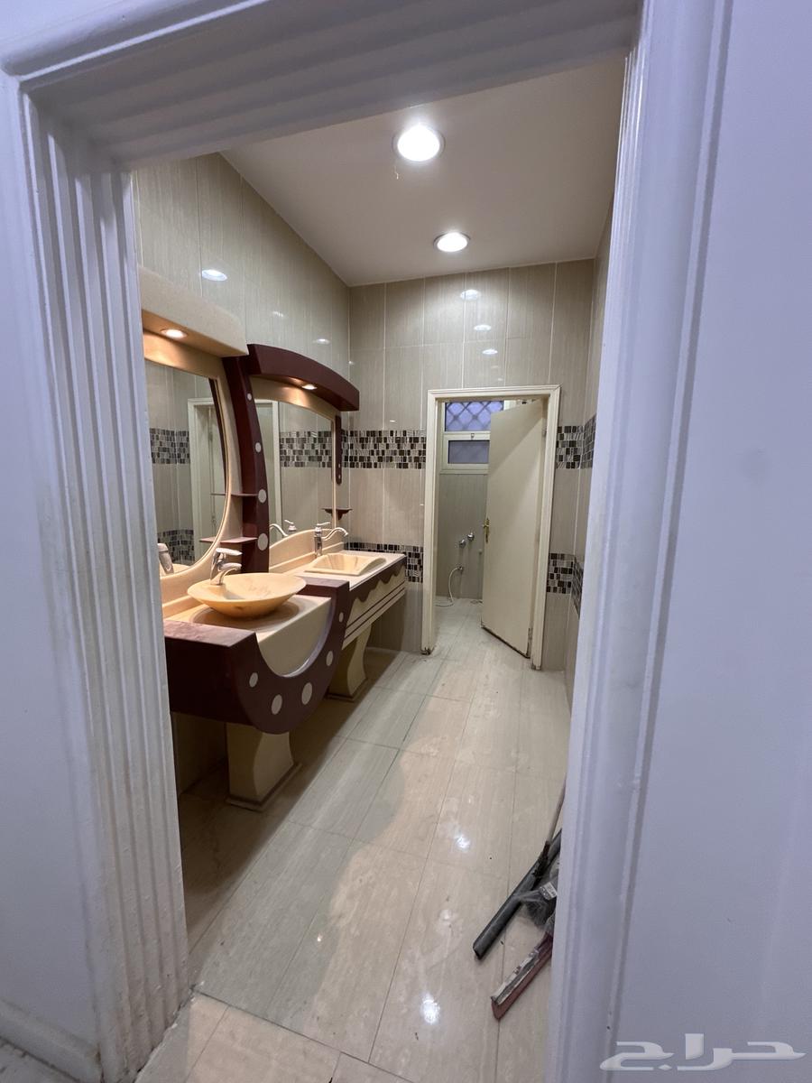 10 bedroom villa in Al Khaleej 23