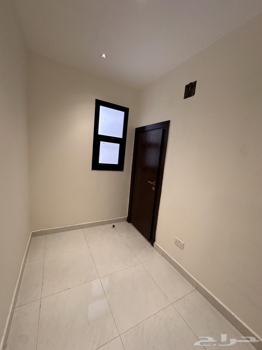 9 bedroom villa in Al Janadriyah 14