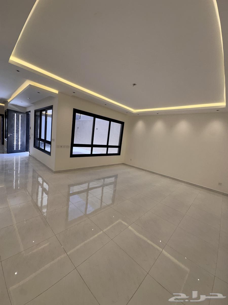 9 bedroom villa in Al Janadriyah 17