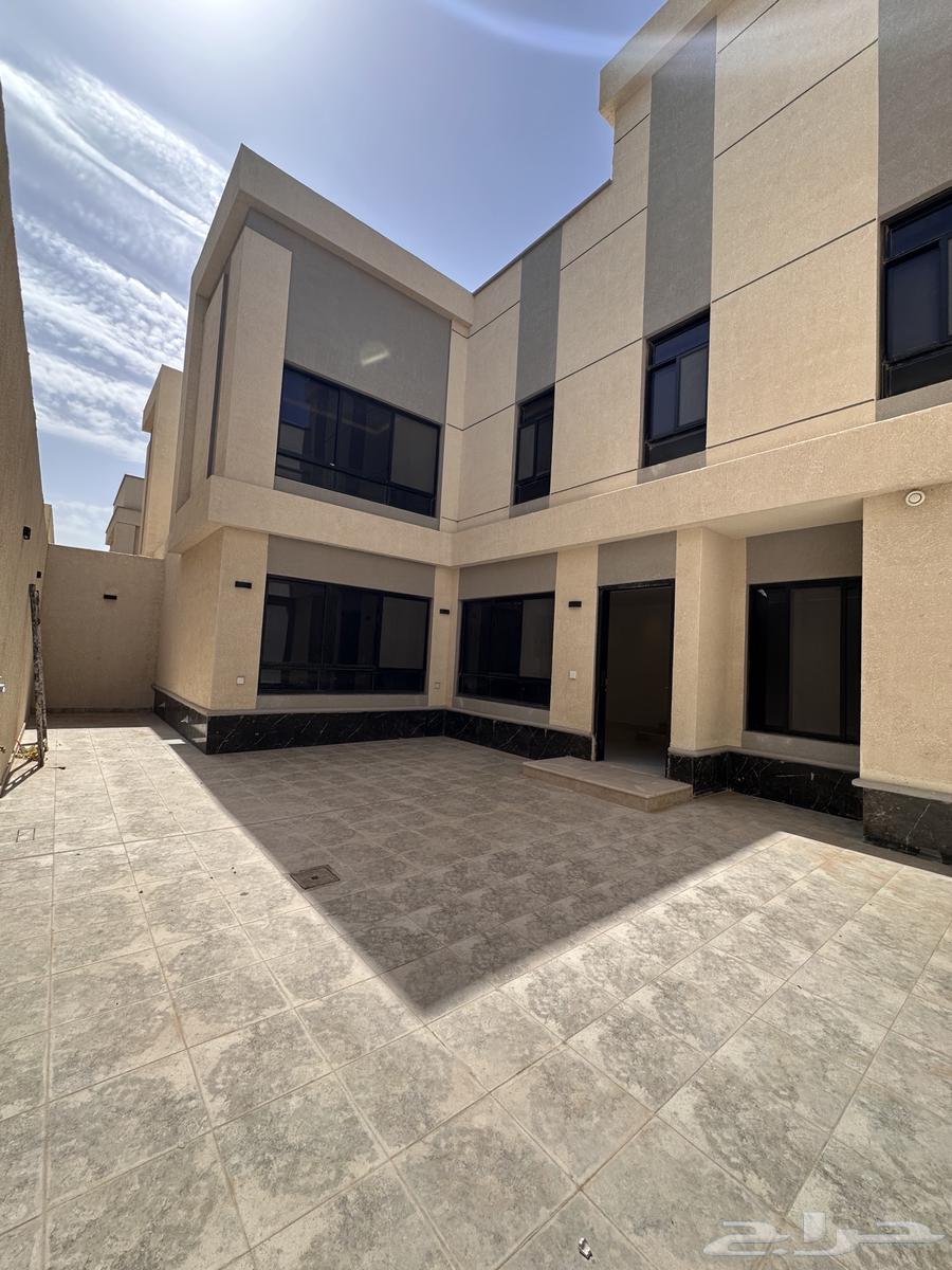 9 bedroom villa in Al Janadriyah 18