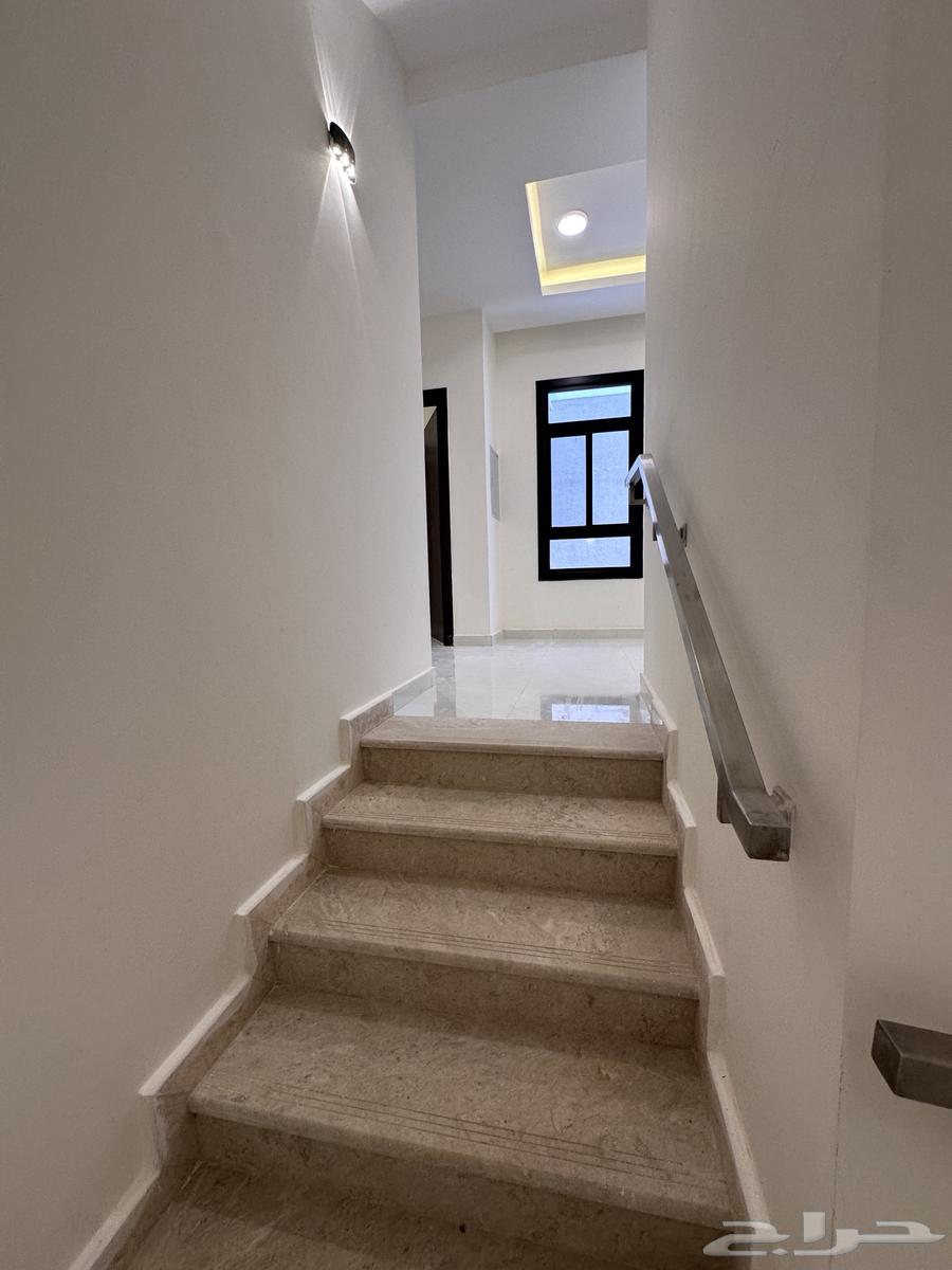 9 bedroom villa in Al Janadriyah 19