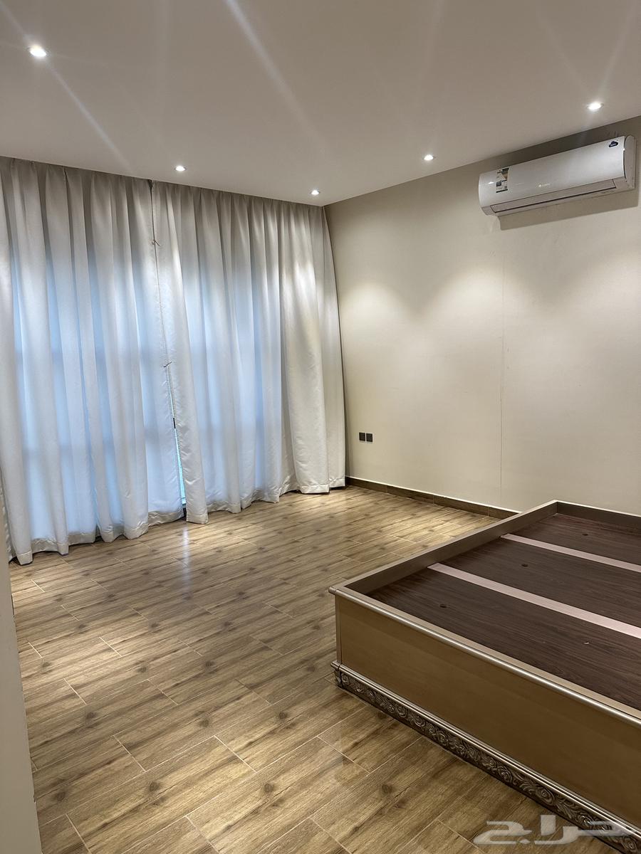5 bedroom villa in Al Aridh 6